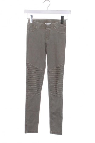 Kinderjeans H&M, Größe 11-12y/ 152-158 cm, Farbe Grün, Preis € 9,99