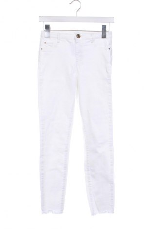 Kinderjeans River Island, Größe 10-11y/ 146-152 cm, Farbe Weiß, Preis 7,99 €