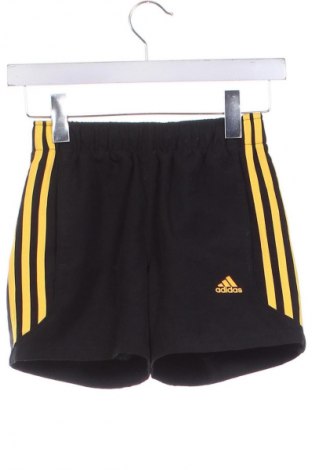 Kinder Shorts Adidas, Größe 9-10y/ 140-146 cm, Farbe Schwarz, Preis 11,49 €