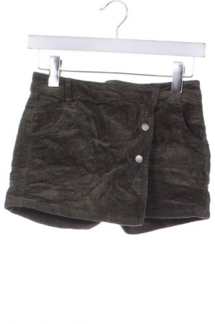 Kinder Shorts Tractr, Größe 11-12y/ 152-158 cm, Farbe Grün, Preis 7,49 €