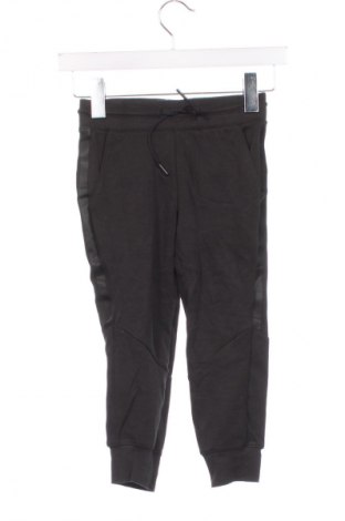 Pantaloni de trening, pentru copii Athletic Works, Mărime 3-4y/ 104-110 cm, Culoare Negru, Preț 36,99 Lei