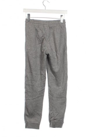 Kinder Sporthose Nike, Größe 11-12y/ 152-158 cm, Farbe Grau, Preis € 21,49