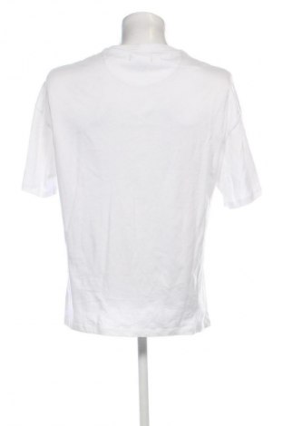 Ανδρικό t-shirt Bershka, Μέγεθος S, Χρώμα Λευκό, Τιμή 8,88 €