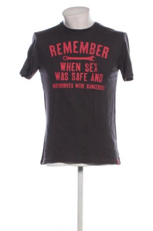 Ανδρικό t-shirt Edc By Esprit, Μέγεθος M, Χρώμα Γκρί, Τιμή 5,99 €