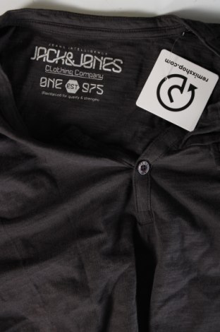 Pánské tričko  Jack & Jones, Velikost L, Barva Šedá, Cena  223,00 Kč