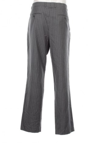 Pantaloni de bărbați Burton of London, Mărime XL, Culoare Gri, Preț 158,99 Lei