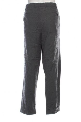 Pantaloni de bărbați Pierre Laffitte, Mărime XL, Culoare Gri, Preț 51,99 Lei