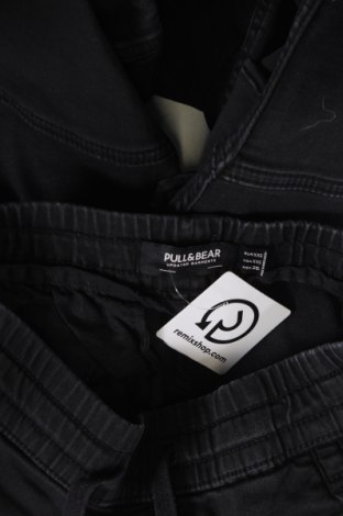 Pánské kalhoty  Pull&Bear, Velikost XXS, Barva Černá, Cena  494,00 Kč