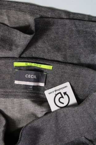 Rock Cecil, Größe L, Farbe Mehrfarbig, Preis € 10,49