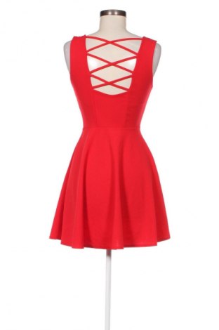 Kleid, Größe M, Farbe Rot, Preis € 11,99