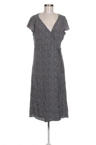 Kleid, Größe M, Farbe Mehrfarbig, Preis 14,83 €