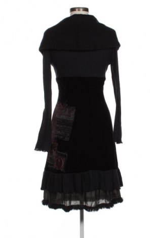 Kleid, Größe M, Farbe Schwarz, Preis 14,83 €