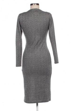 Kleid Boohoo, Größe M, Farbe Grau, Preis 14,84 €