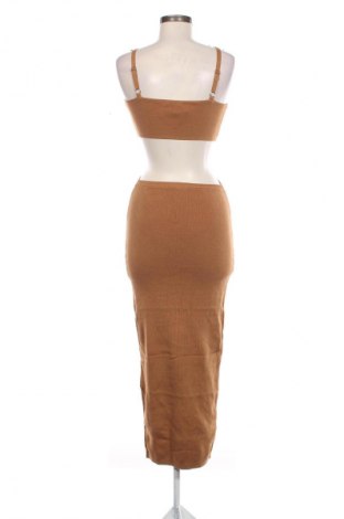 Kleid Fashion nova, Größe S, Farbe Beige, Preis € 9,49