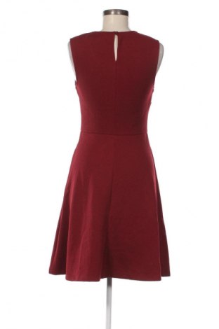 Kleid Merona, Größe S, Farbe Rot, Preis 13,99 €