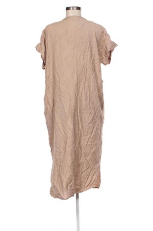 Kleid NEW COLLECTION, Größe M, Farbe Beige, Preis € 22,99