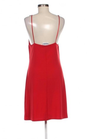 Kleid Young, Größe M, Farbe Rot, Preis 11,49 €