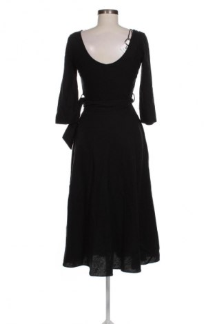 Rochie Zara, Mărime M, Culoare Negru, Preț 67,99 Lei