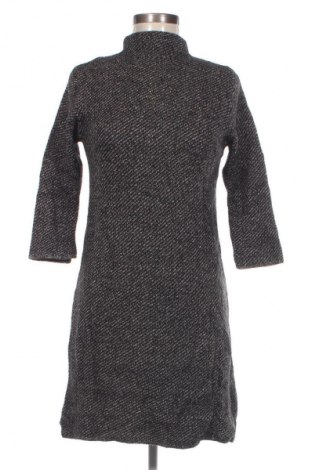 Kleid Zara Knitwear, Größe M, Farbe Mehrfarbig, Preis 33,99 €