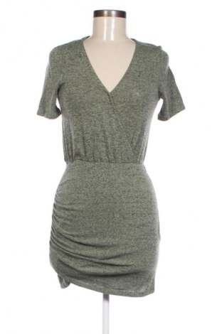 Rochie Zara Trafaluc, Mărime S, Culoare Verde, Preț 157,99 Lei