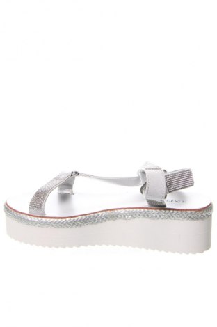 Sandalen Justfab, Größe 36, Farbe Silber, Preis € 25,99