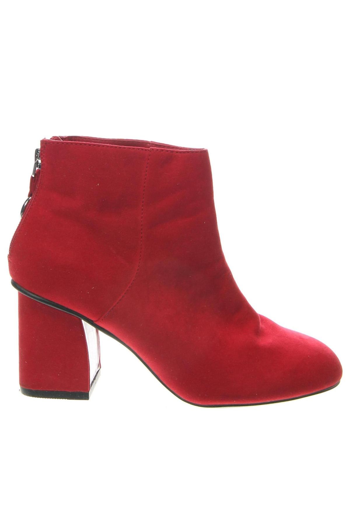 Damen Stiefeletten Bershka, Größe 36, Farbe Rot, Preis € 15,99