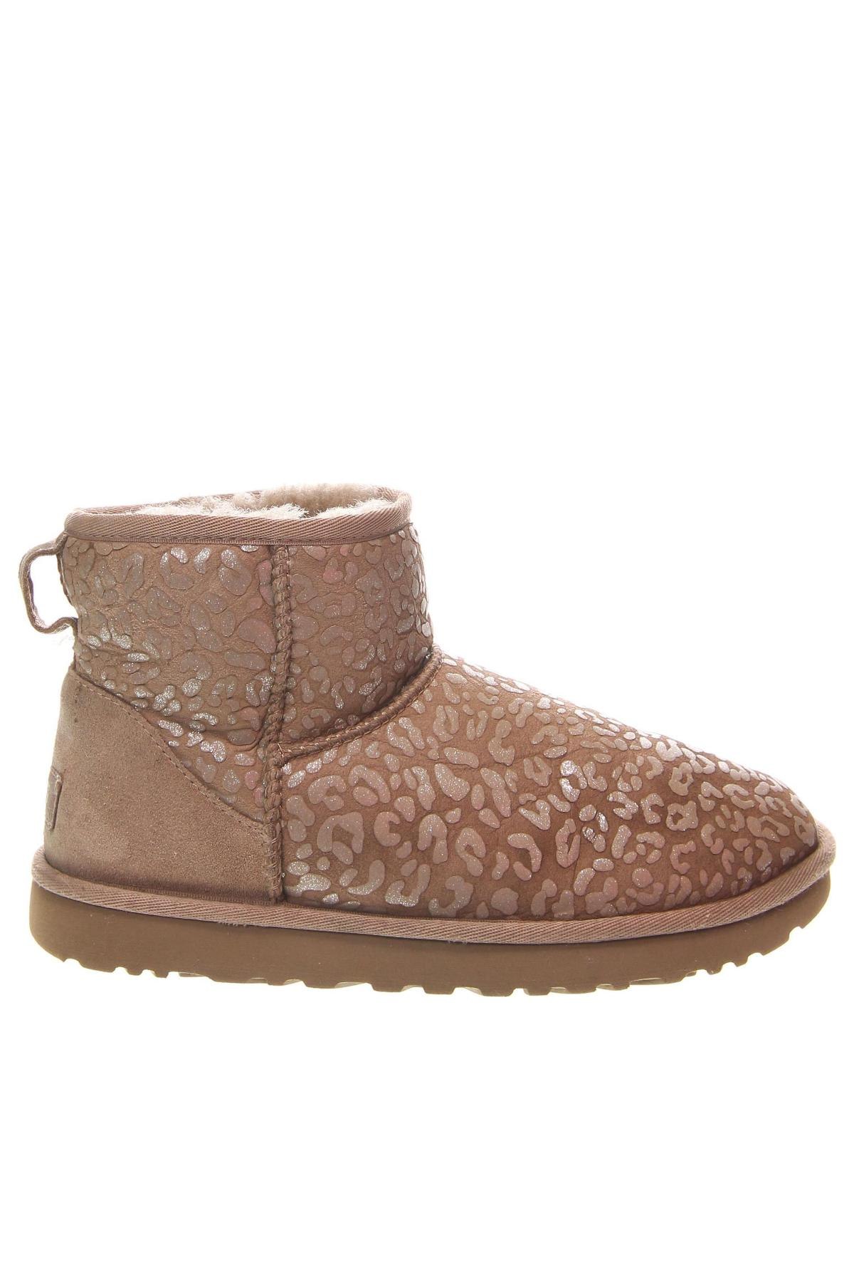 Női csizma UGG Australia, Méret 39, Szín Bézs, Ár 28 773 Ft