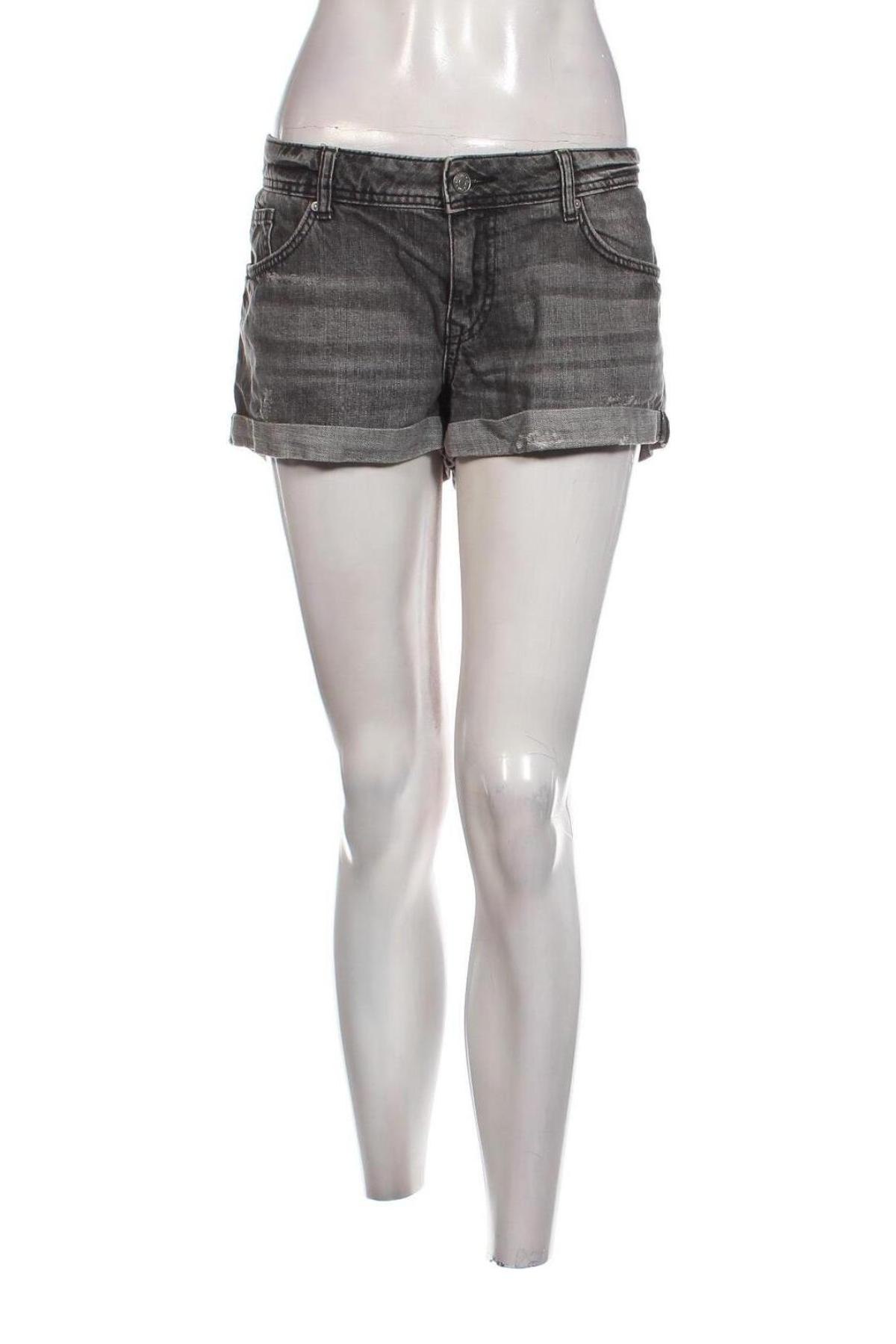 Damen Shorts H&M Divided, Größe XXL, Farbe Grau, Preis € 7,49