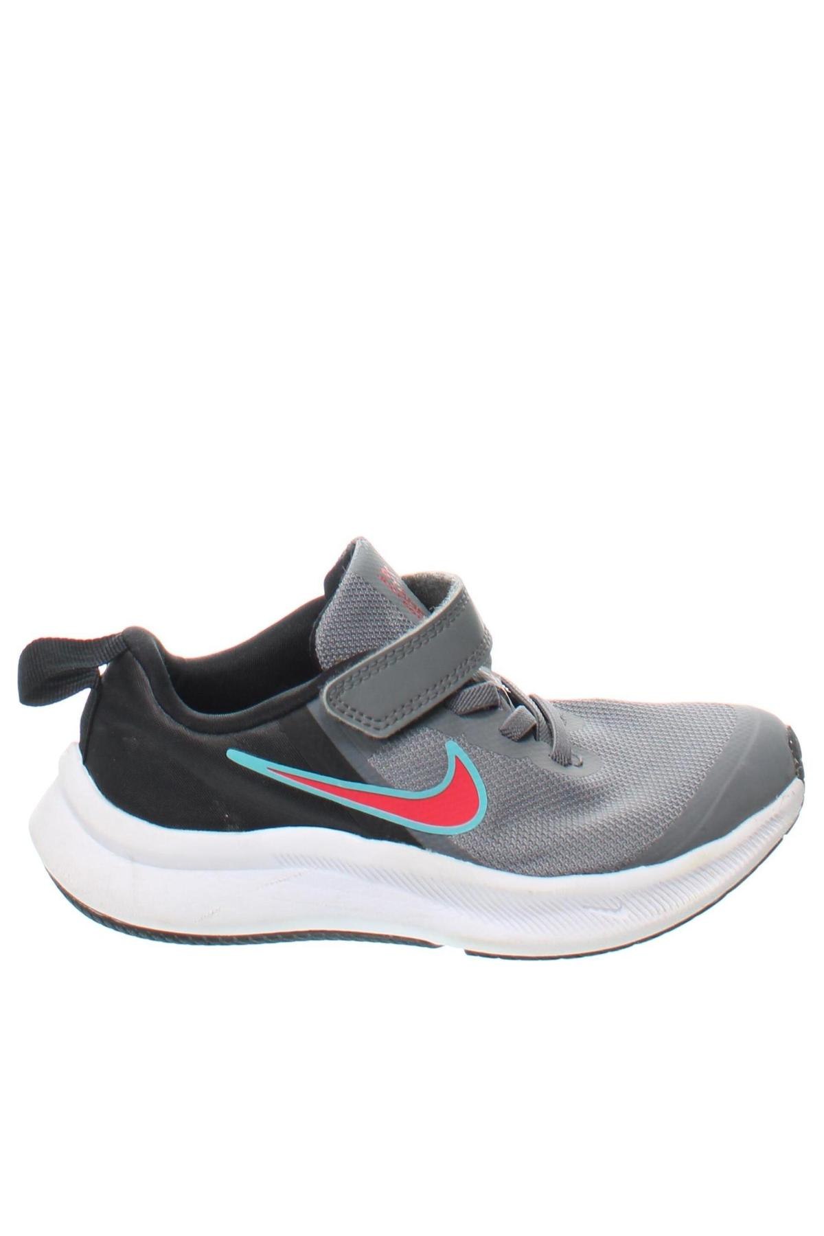 Detské topánky  Nike, Veľkosť 30, Farba Sivá, Cena  18,07 €