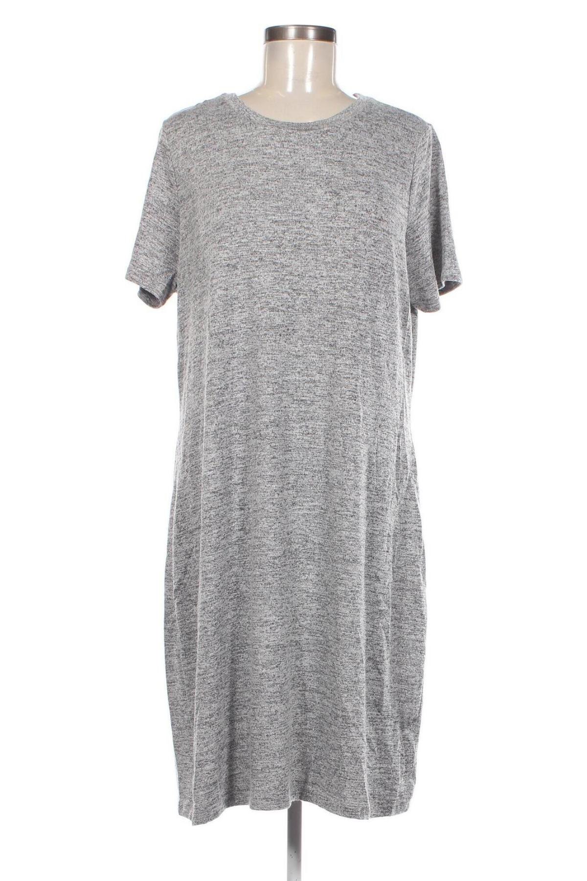 Kleid Dip, Größe XL, Farbe Grau, Preis 13,99 €