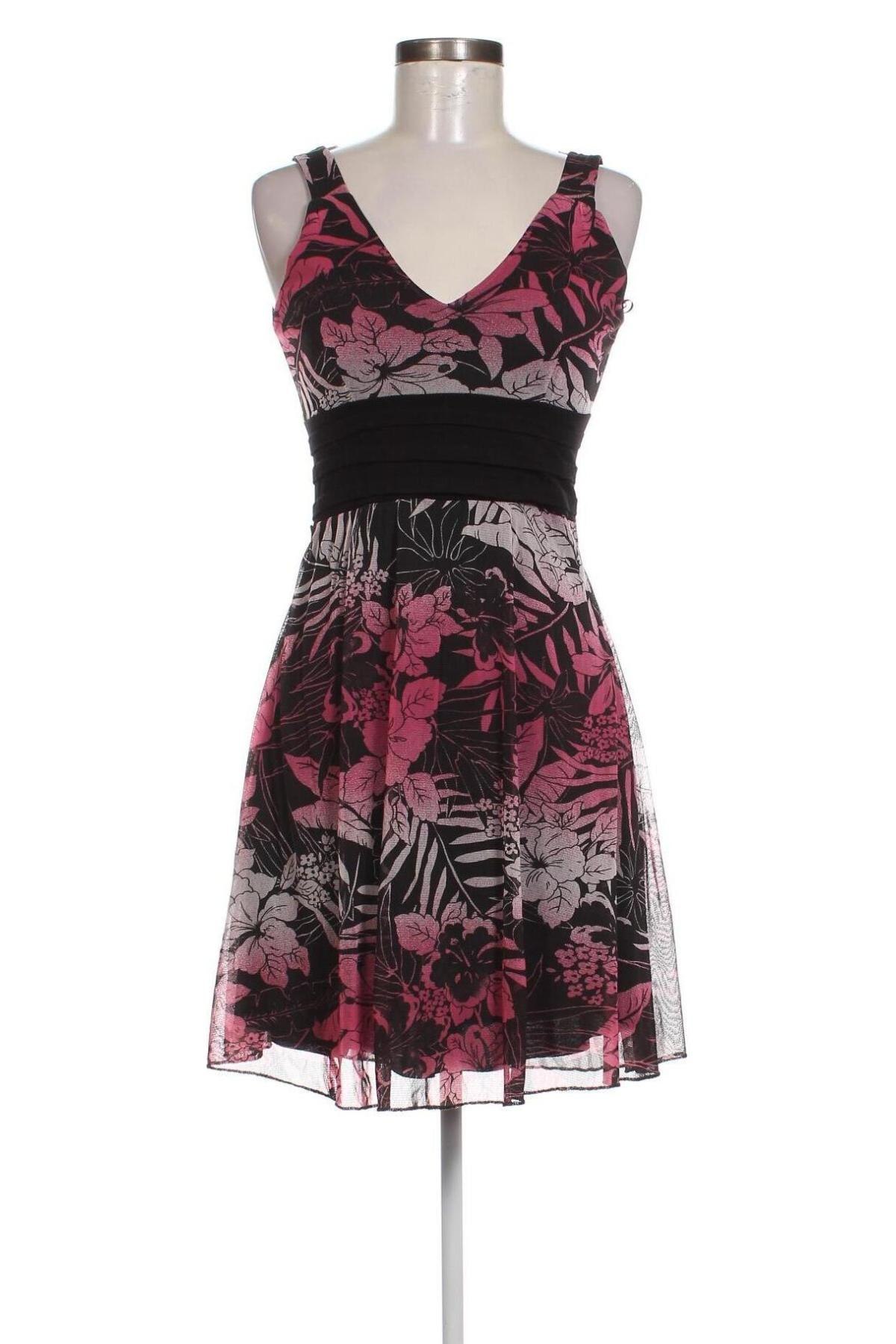 Kleid Sisters Point, Größe M, Farbe Mehrfarbig, Preis 15,99 €