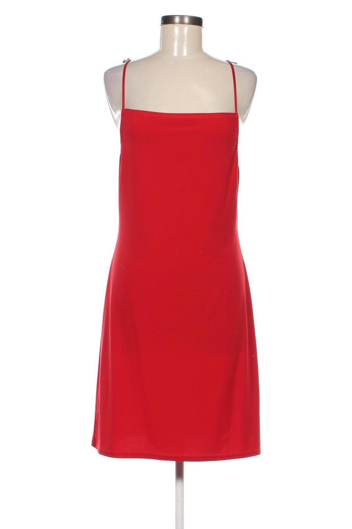 Kleid Young, Größe M, Farbe Rot, Preis 11,49 €