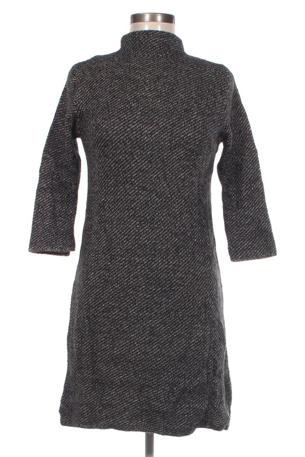 Kleid Zara Knitwear, Größe M, Farbe Mehrfarbig, Preis 33,99 €