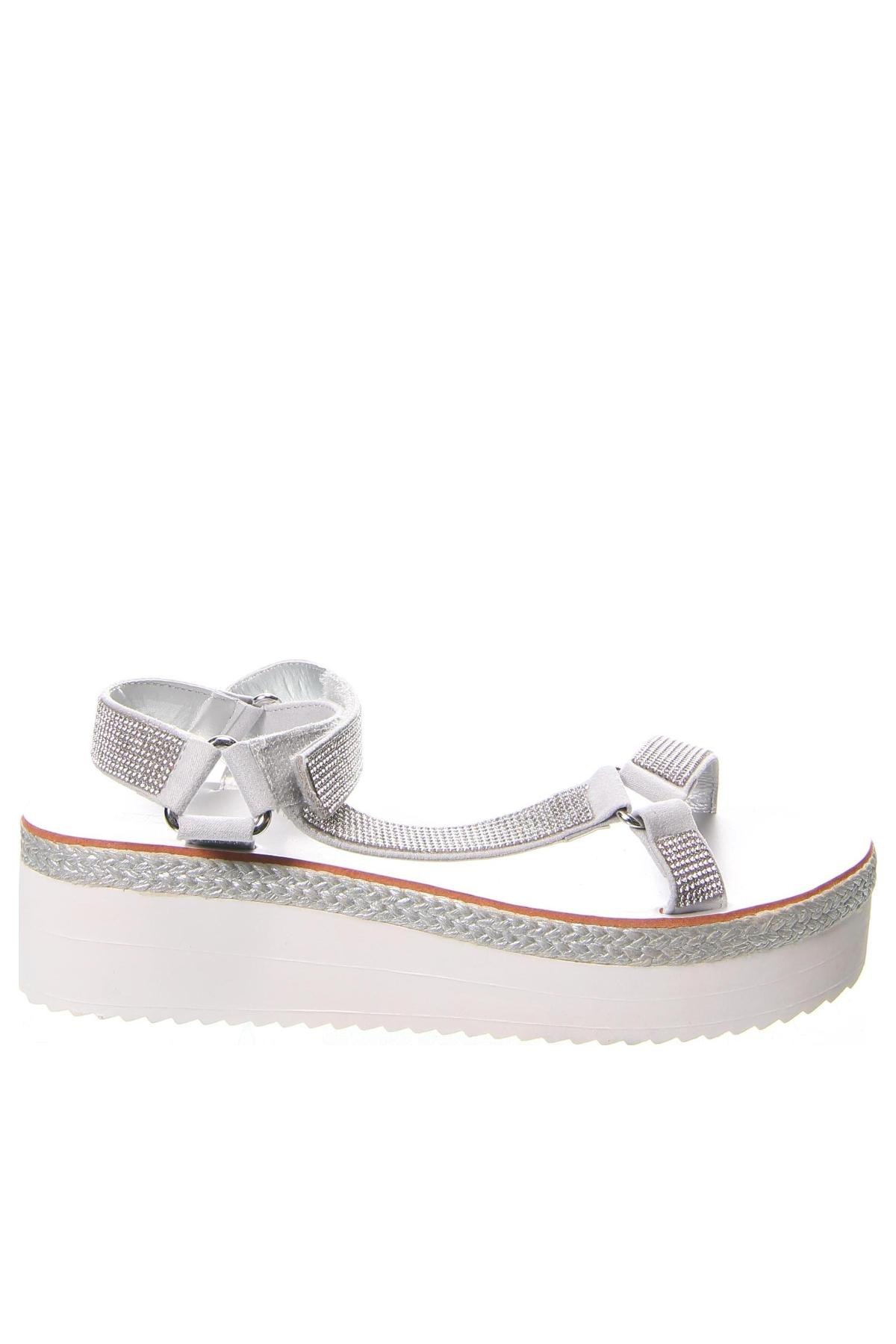 Sandalen Justfab, Größe 38, Farbe Silber, Preis 27,99 €