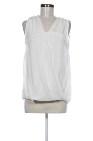 Damen Shirt Beloved, Größe M, Farbe Weiß, Preis € 9,72