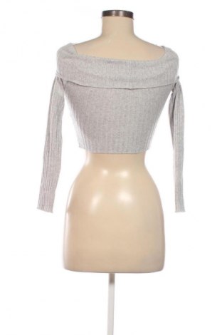 Dámská halenka Bershka, Velikost XS, Barva Šedá, Cena  79,00 Kč