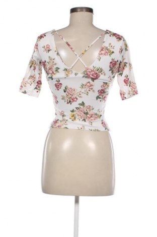 Bluzka damska Bershka, Rozmiar S, Kolor Kolorowy, Cena 43,99 zł