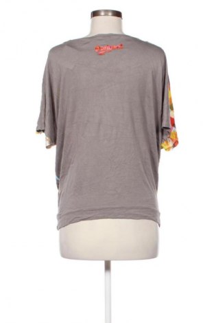 Дамска блуза Desigual, Размер L, Цвят Многоцветен, Цена 49,99 лв.