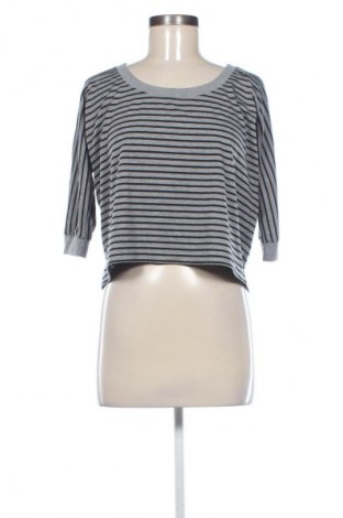 Dámska blúza Fishbone, Veľkosť XS, Farba Viacfarebná, Cena  9,72 €