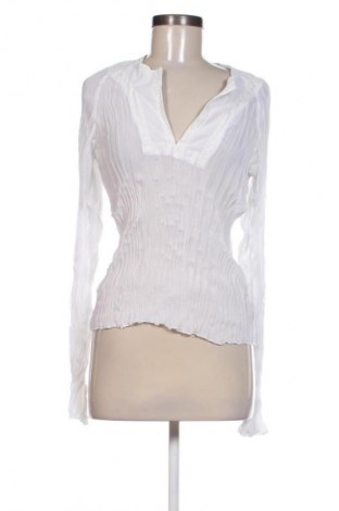 Дамска блуза Guess, Размер M, Цвят Бял, Цена 89,05 лв.