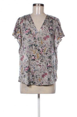 Dámská halenka H&M, Velikost M, Barva Vícebarevné, Cena  209,00 Kč