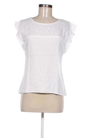 Damen Shirt Mat, Größe M, Farbe Weiß, Preis 13,80 €