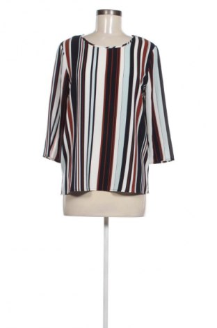 Дамска блуза ONLY, Размер M, Цвят Многоцветен, Цена 20,99 лв.