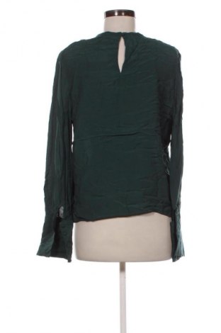 Damen Shirt Orsay, Größe M, Farbe Grün, Preis 8,99 €