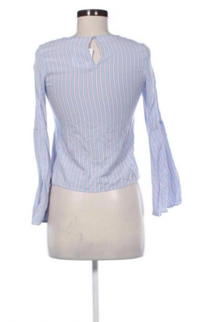Damen Shirt Pull&Bear, Größe S, Farbe Mehrfarbig, Preis € 9,72