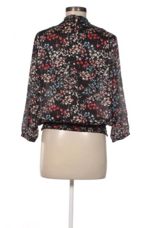 Dámska blúza Reserved, Veľkosť M, Farba Viacfarebná, Cena  3,95 €