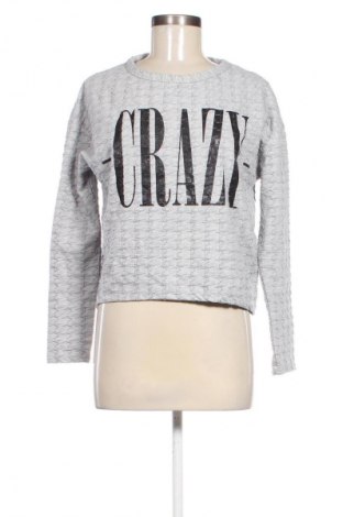 Damen Shirt Stradivarius, Größe S, Farbe Grau, Preis 9,74 €