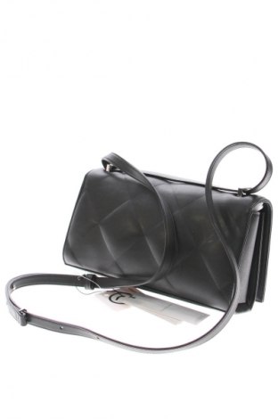 Dámská kabelka  Calvin Klein, Barva Černá, Cena  2 849,00 Kč