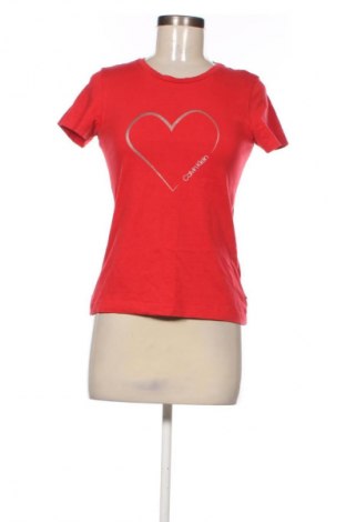 Γυναικείο t-shirt Calvin Klein, Μέγεθος S, Χρώμα Κόκκινο, Τιμή 17,39 €
