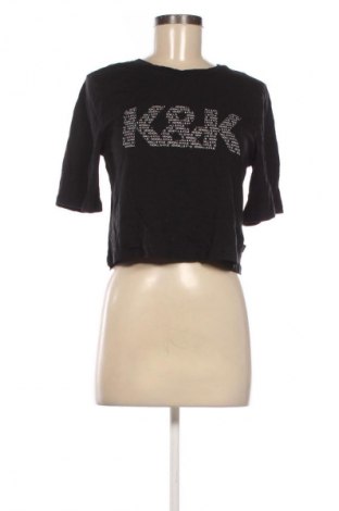 Γυναικείο t-shirt Kendall & Kylie, Μέγεθος S, Χρώμα Μαύρο, Τιμή 31,71 €
